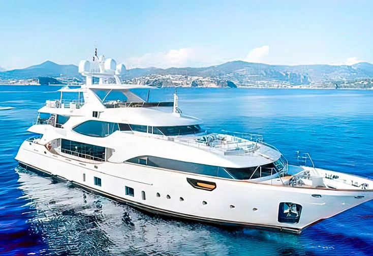 Benetti 140